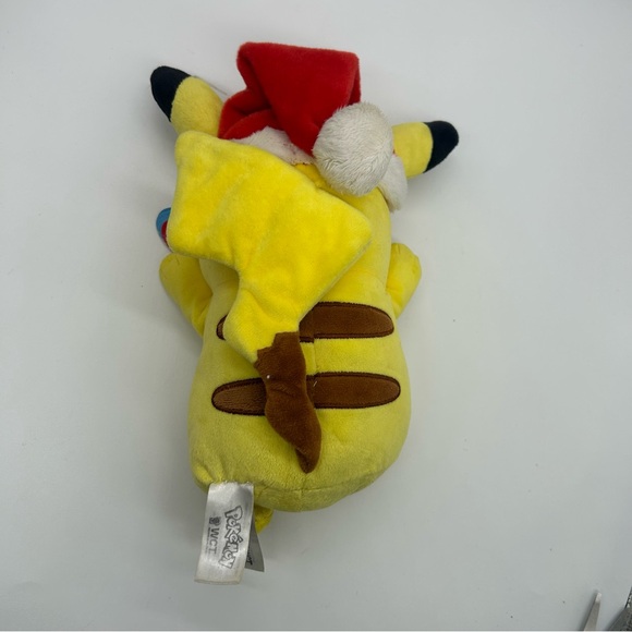 Pokemon Pikachu Holiday Plush 10" with tags used 2019 WCT WICKED COOL TAG - Picture 8 of 14